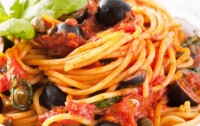 Spaghetti alla putanesca (anchois)